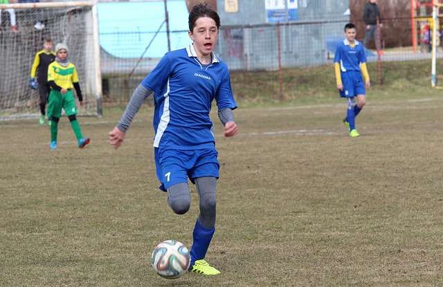 俱乐部之间 俱乐部之间