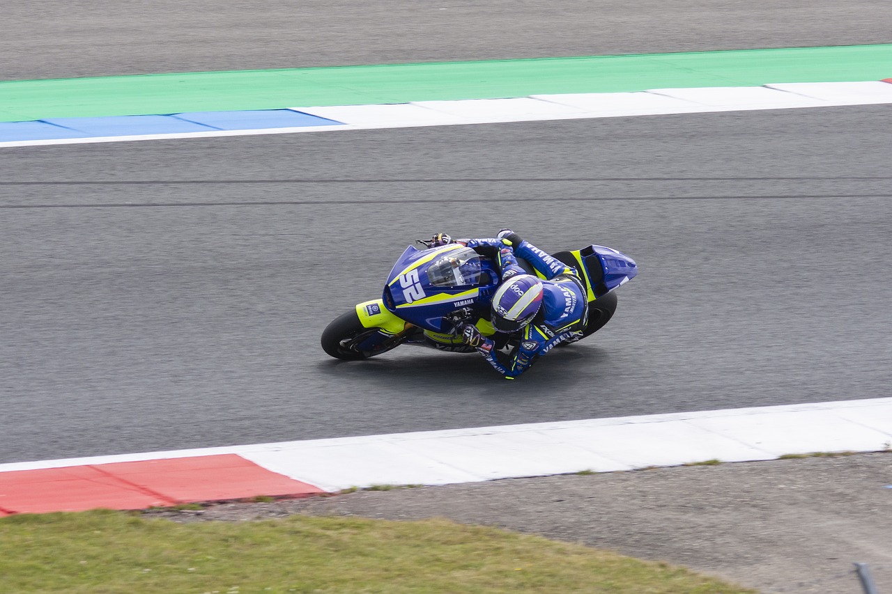 快船跌至西 快船跌至西